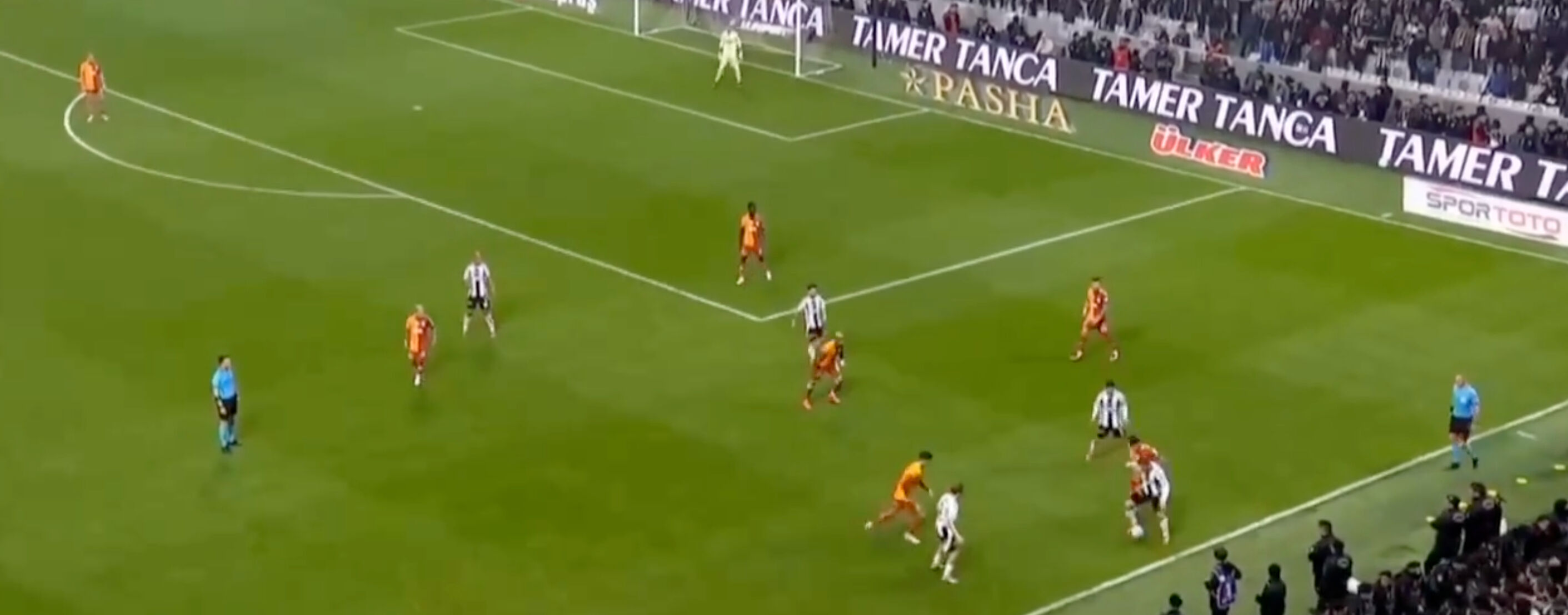 Beşiktaş - Galatasaray maçı kaç kaç bitti? BJK GS maç özeti Beşiktaş - Galatasaray maçı kaç kaç bitti? BJK GS maç özeti - 3. Resim