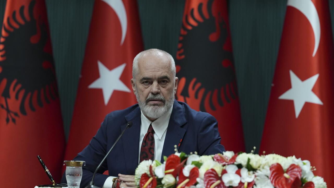 Rama, AB'nin güveliğine vurgu yaptı: Avrupa, Türkiye'ye ihtiyaç duyuyor Rama, AB'nin güveliğine vurgu yaptı: Avrupa, Türkiye'ye ihtiyaç duyuyor - 1. Resim