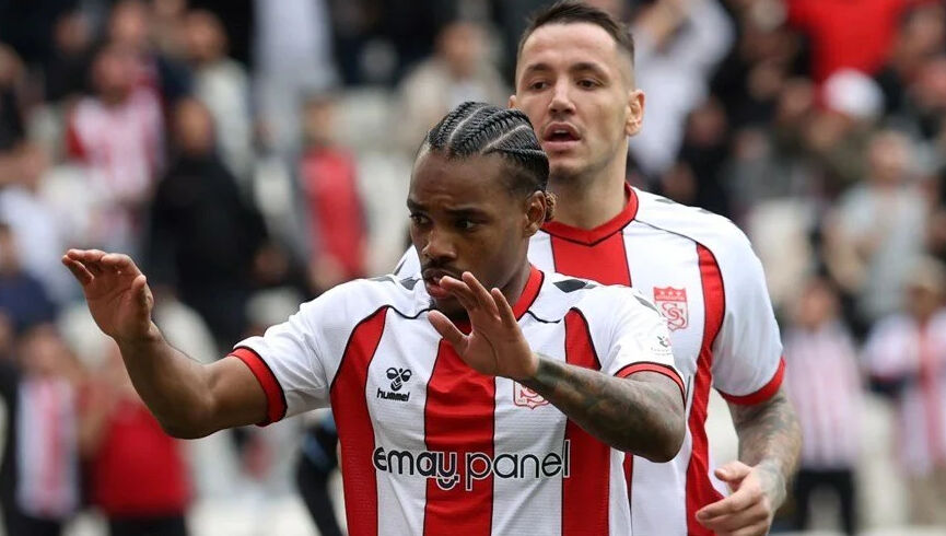 Sivasspor'dan Süper Lig'de tarihi başarı! 900. gol Garry Rodrigues’ten - 1. Resim