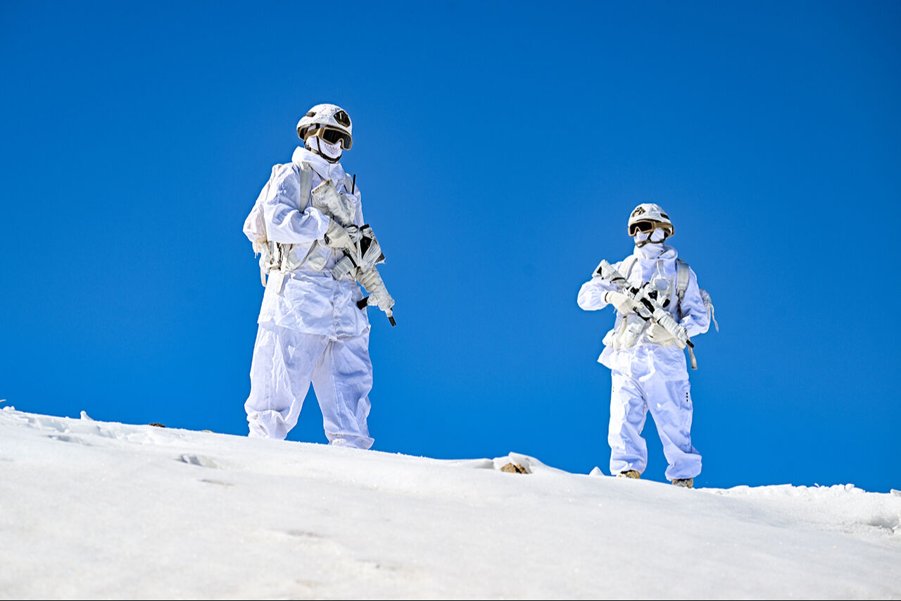 Tendürek Dağı'nda Ramazan Bayramı! Jandarma timleri 3 bin rakımda görev yapıyor - 6. Resim