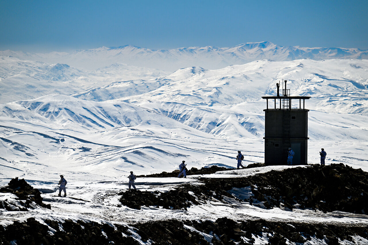 Tendürek Dağı'nda Ramazan Bayramı! Jandarma timleri 3 bin rakımda görev yapıyor - 4. Resim