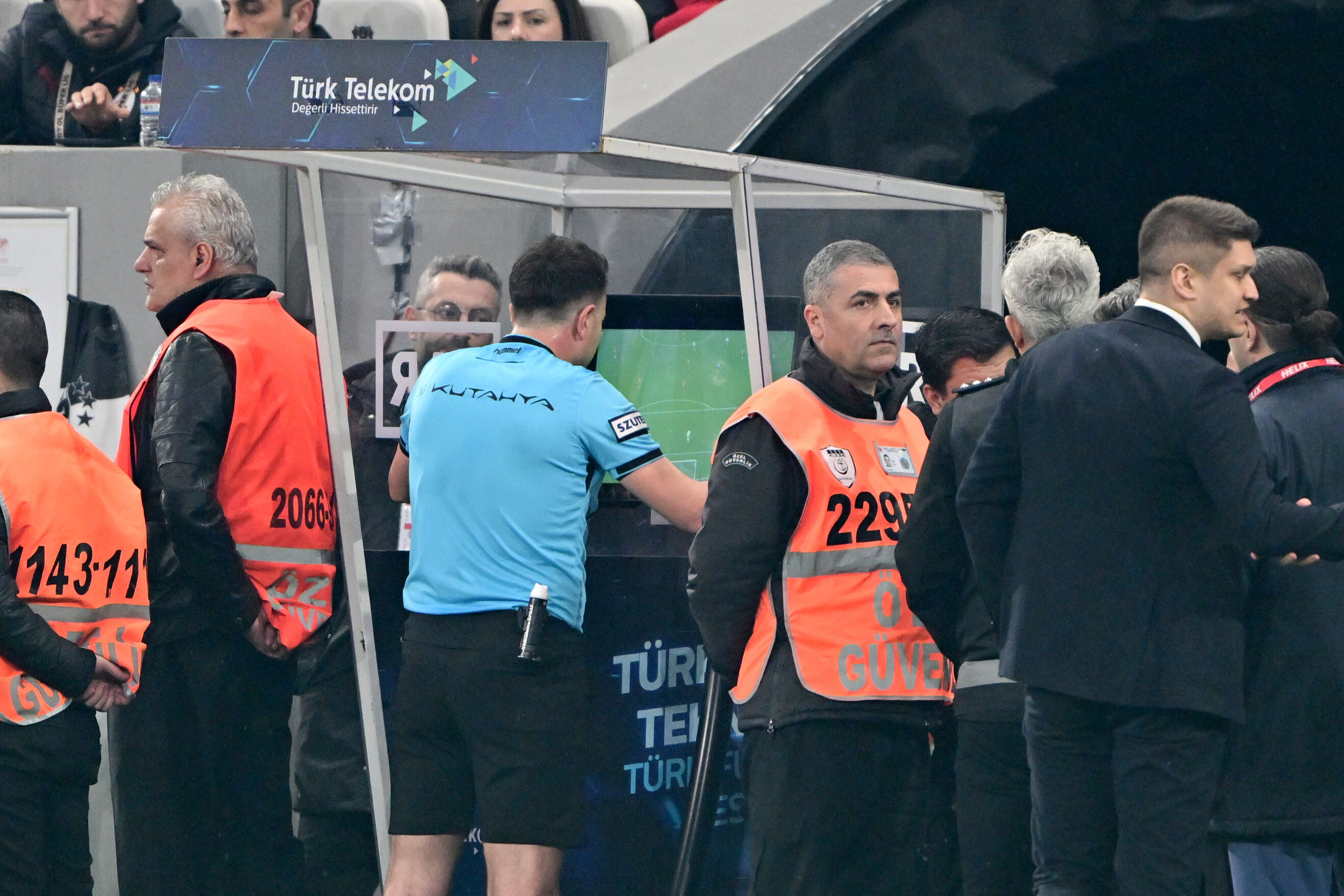 Urs Meier’den derbiye dair flaş yorum: 