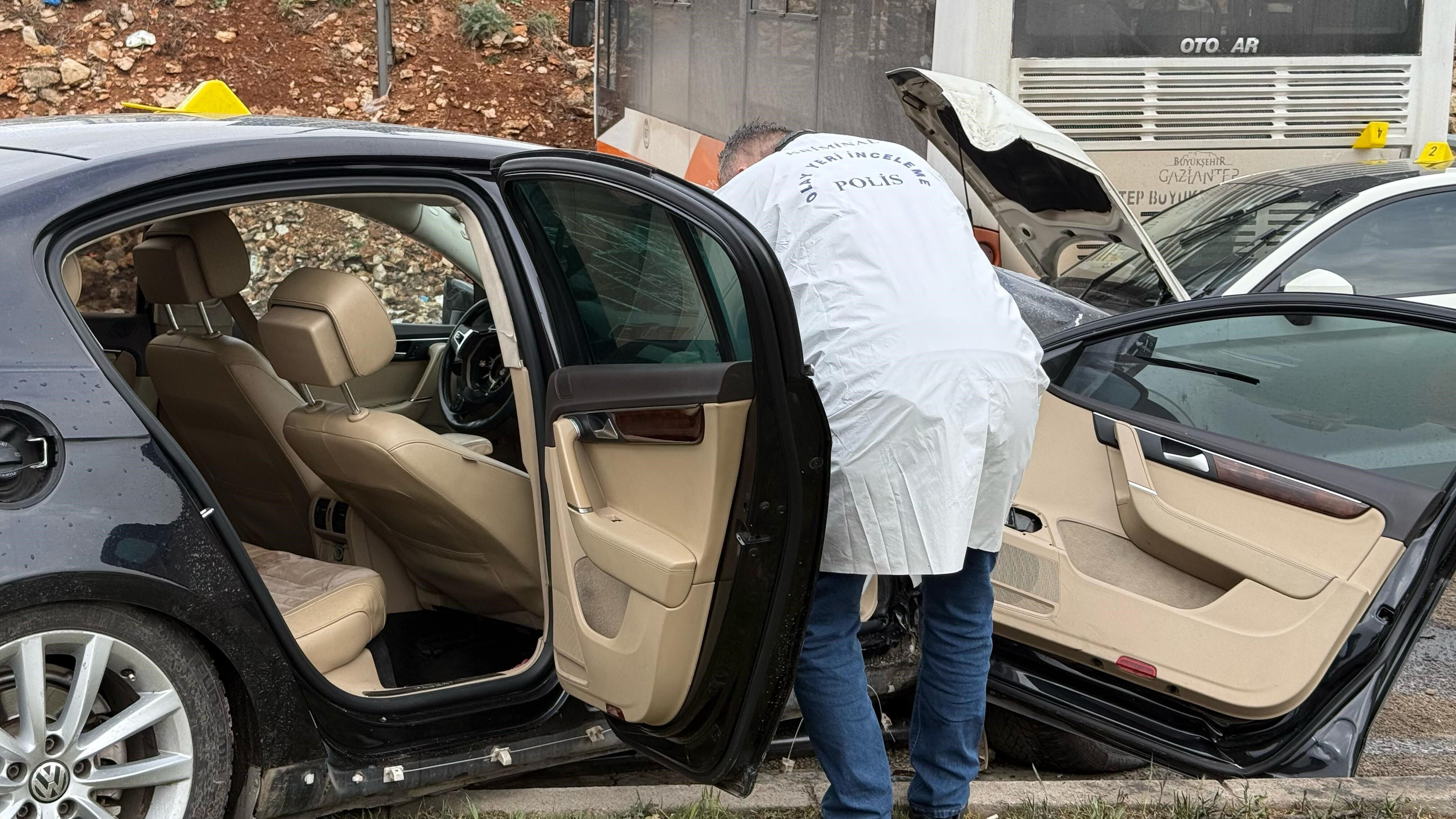 Bayram günü kana bulandı: Gaziantep'te zincirleme kaza! Çok sayıda yaralı var - 1. Resim