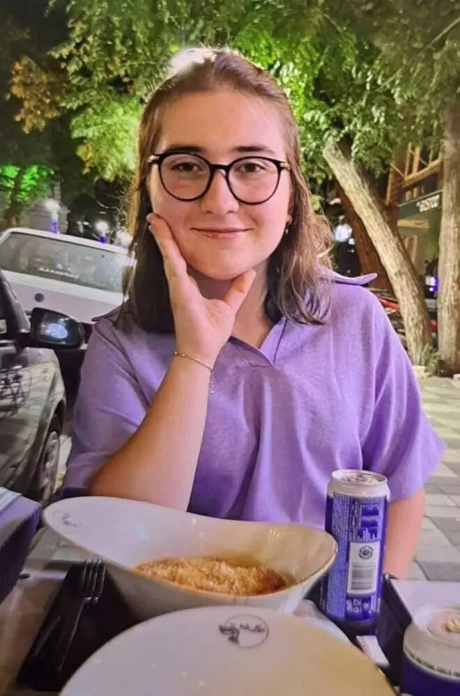 Çanakkale Ayşegül Kocaman için seferber oldu! Her yerde aranıyor Çanakkale Ayşegül Kocaman için seferber oldu! Her yerde aranıyor - 1. Resim