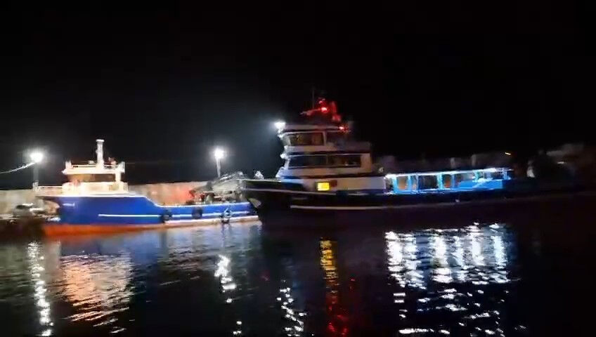 Denizden karaya uzanan kaçakçılık operasyonu! 1 ton 240 kilogram yakalandı - 1. Resim