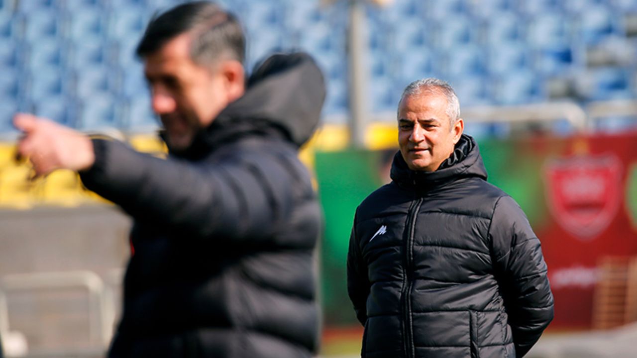 İsmail Kartal'dan hastalık açıklaması:  İsmail Kartal’a İran’da ilk şok! Persepolis, Shams Azar Qazvin'e mağlup oldu