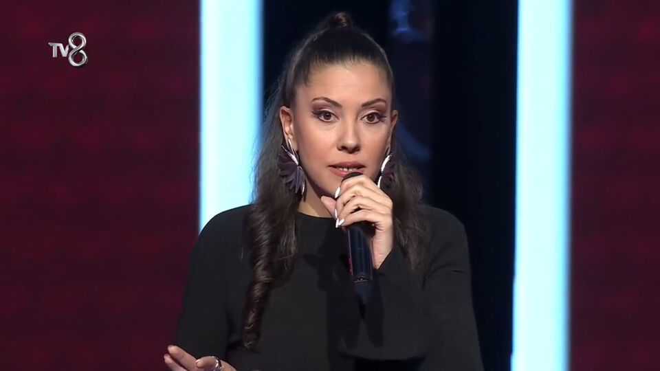 Nurseli İdiz'in kızı O Ses Türkiye yarışmasına katıldı! Görenler şaştı kaldı Nurseli İdiz'in kızı O Ses Türkiye yarışmasına katıldı! Görenler şaştı kaldı - 1. Resim