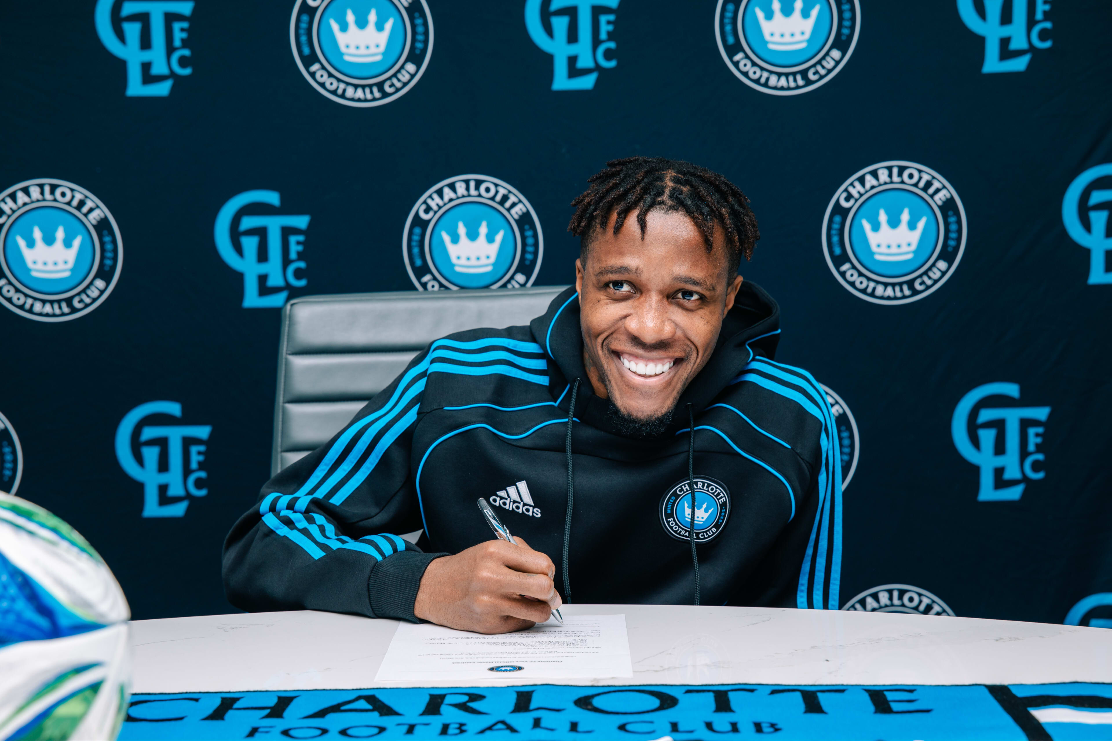 Wilfried Zaha hayal kırıklığ! MLS'de işler yolunda gitmiyor Wilfried Zaha hayal kırıklığ! MLS'de işler yolunda gitmiyor - 4. Resim