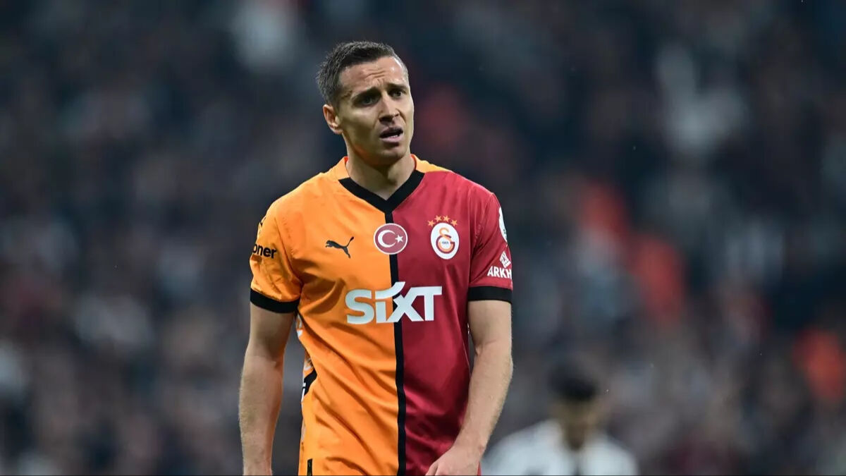 Frankowski Fenerbahçe maçında oynayacak mı, Süper Lig'deki kart cezası Türkiye Kupası'nda geçerli mi? Gözler Fenerbahçe - Galatasaray maç kadrosunda! - 1. Resim