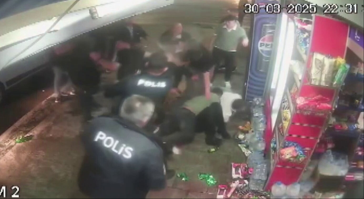 Tekel bayisi değil savaş alanı! Bayramı kana buladılar... O anlar kamerada - 3. Resim