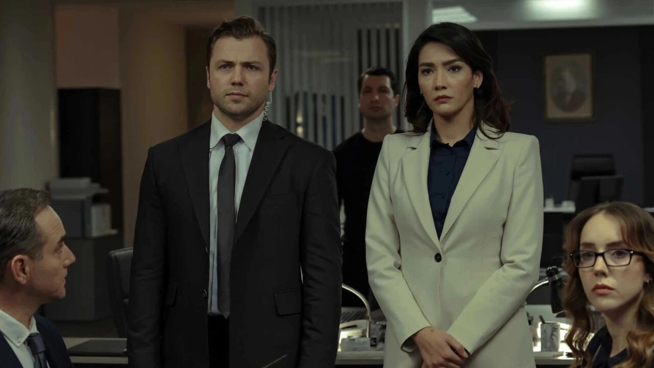 Aybüke Pusat kimdir, nereli, kaç yaşında? Teşkilat dizisi Neslihan karakterini canlandırıyordu Aybüke Pusat kimdir, nereli, kaç yaşında? Teşkilat dizisi Neslihan karakterini canlandırıyordu - 1. Resim