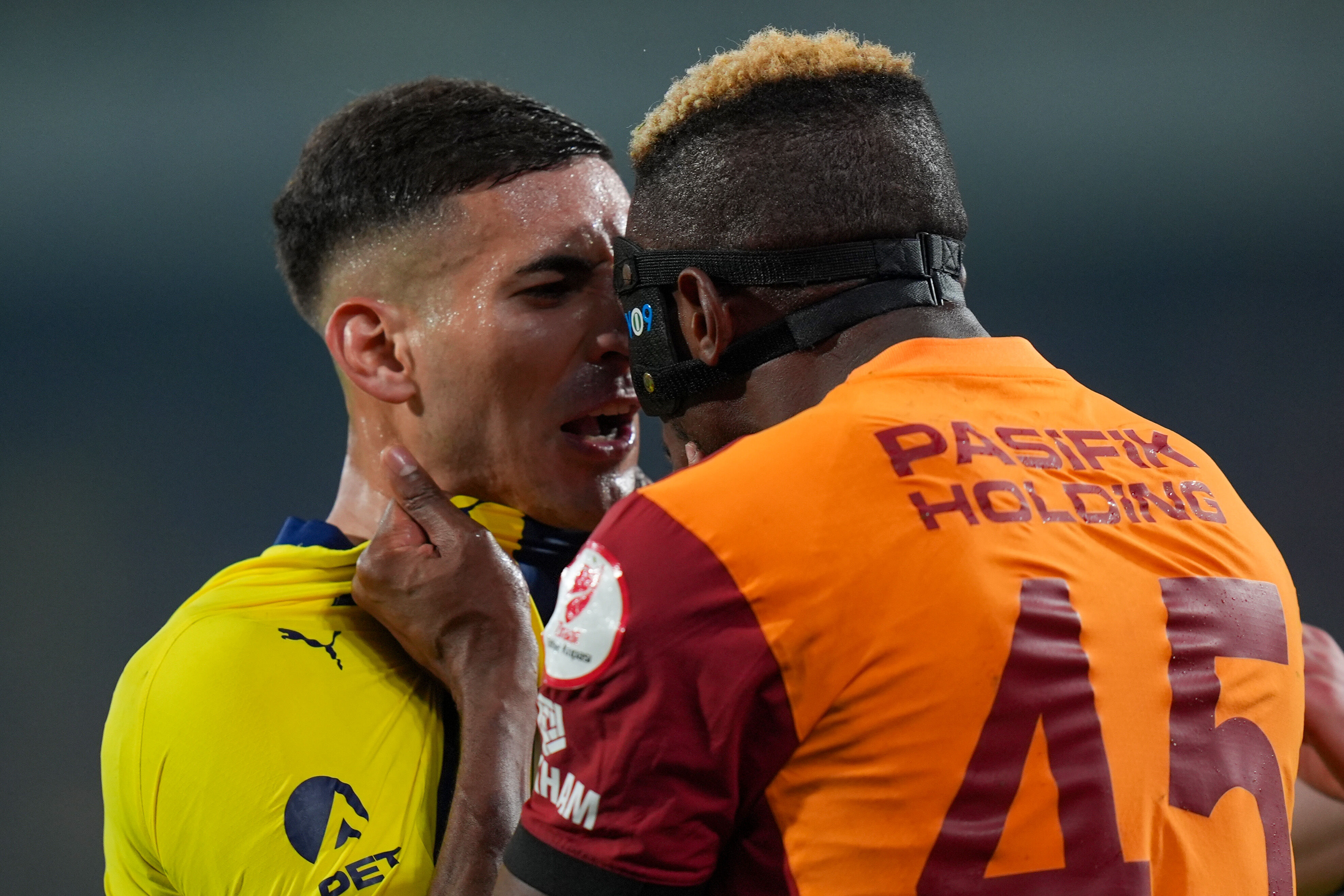 Jose Mourinho'nun alacağı ceza belli oldu! Okan Buruk'a fiziki müdahalede bulunmuştu Jose Mourinho'nun alacağı ceza belli oldu! Okan Buruk'a fiziki müdahalede bulunmuştu - 1. Resim