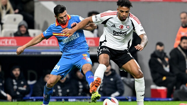 Muhtemel ilk 11'ler netleşti! Beşiktaş - Göztepe maçında kimler eksik, kimler cezalı? Muhtemel ilk 11'ler netleşti! Beşiktaş - Göztepe maçında kimler eksik, kimler cezalı? - 2. Resim