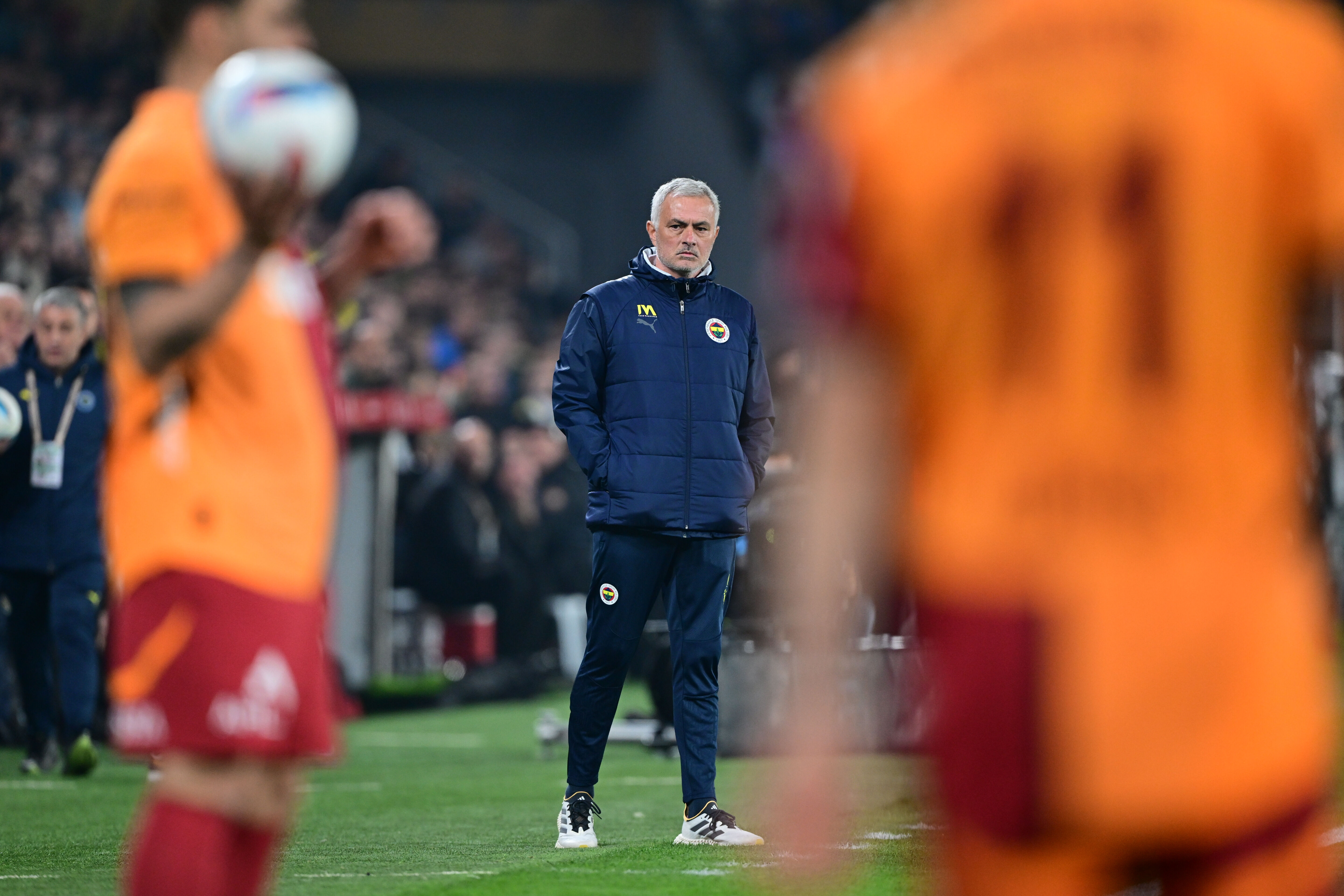 Efsanenin çöküşü! Galatasaray sınavları 'Special One' lakaplı hocanın parlaklığını soldurdu - 2. Resim