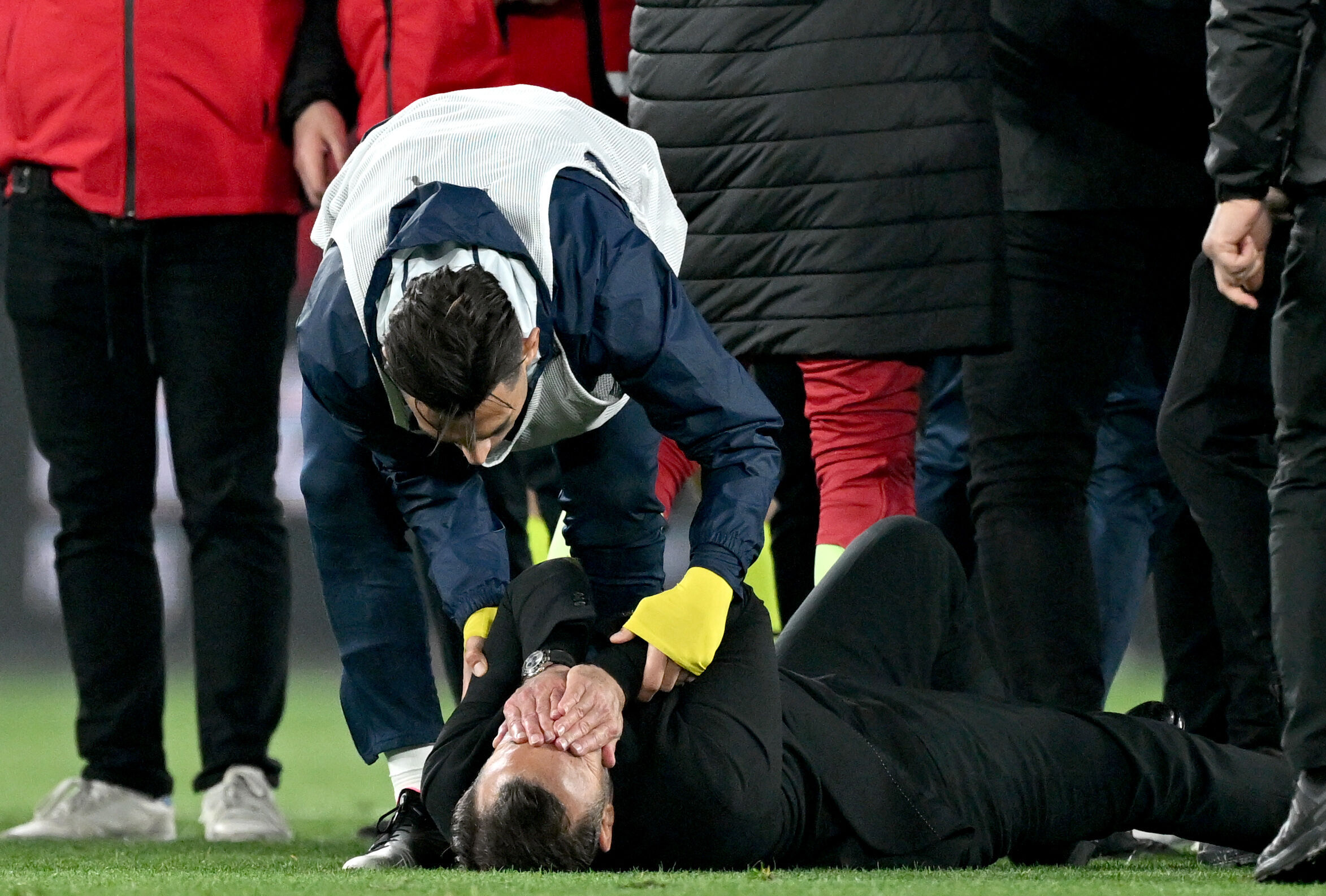 Jose Mourinho kaç maç ceza alacak? PFDK açıkladı Jose Mourinho kaç maç ceza alacak? PFDK açıkladı - 2. Resim