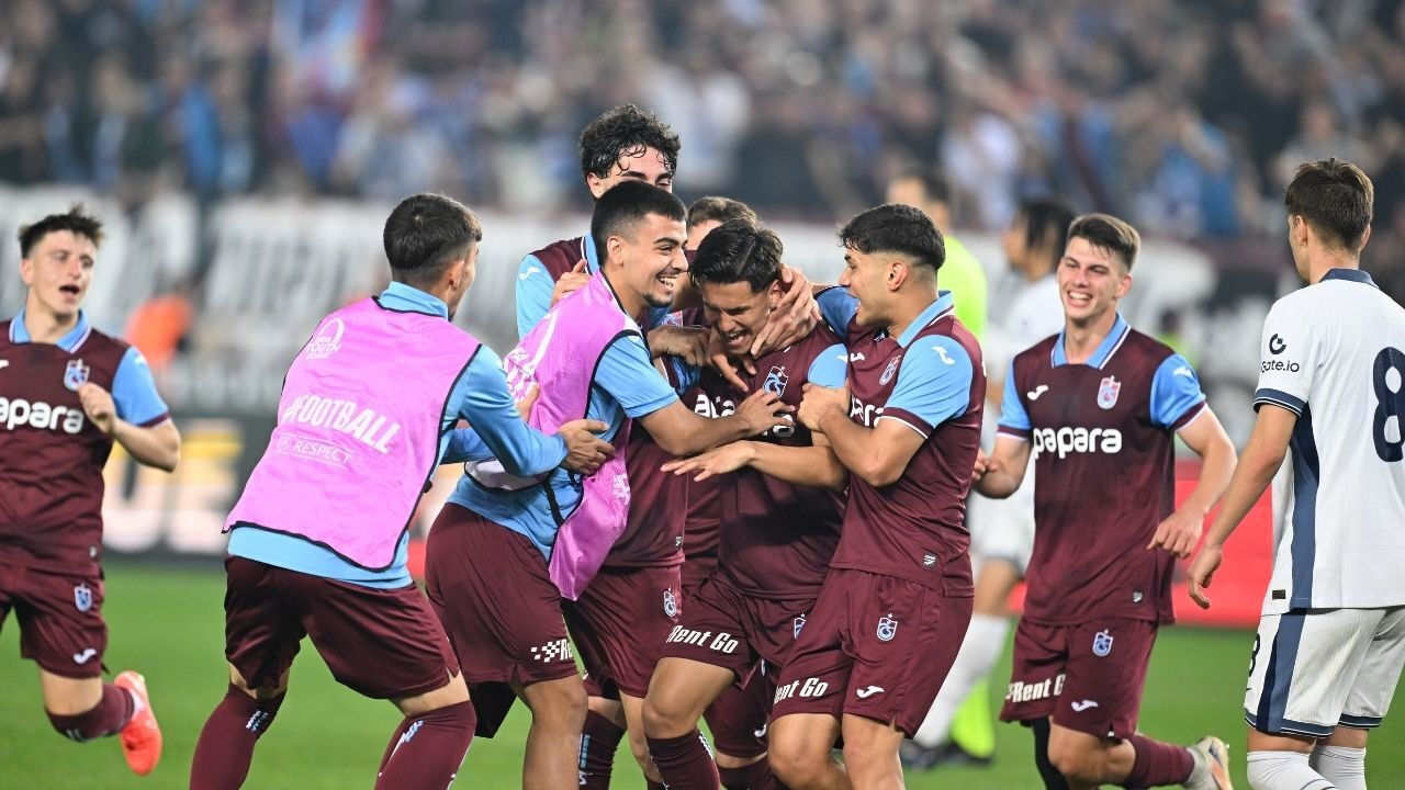 O stat yetmez! Trabzonspor yönetimi, UEFA'ya U19 için başvurdu - 1. Resim