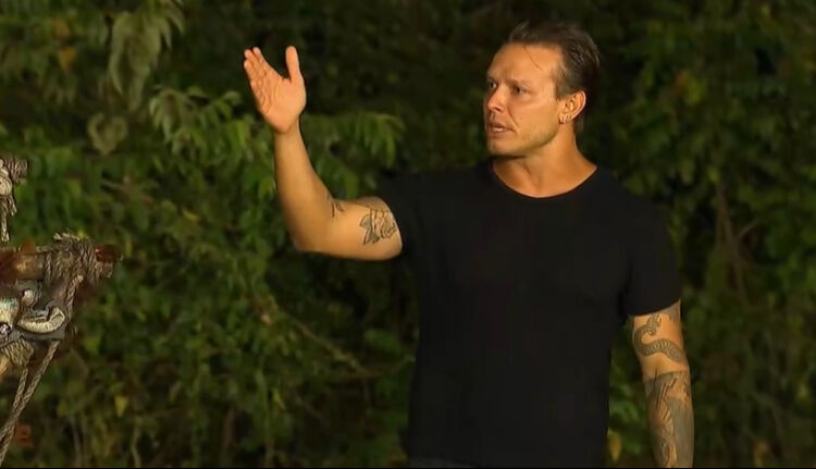 Survivor 4. dokunulmazlık oyununu kim kazandı? 3 Nisan Survivor All Star eleme adayı Survivor 4. dokunulmazlık oyununu kim kazandı? 3 Nisan Survivor All Star - 1. Resim