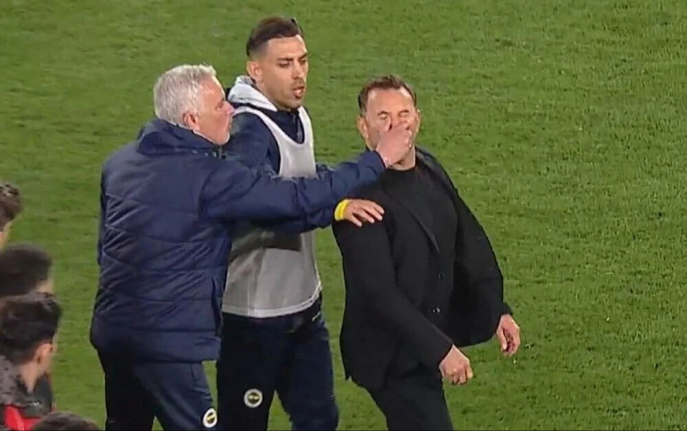 Fred cezalı mı, kimler eksik? Fenerbahçe Trabzonspor maç kadrosu muhtemel ilk 11'ler Fred cezalı mı, kimler eksik? Fenerbahçe Trabzonspor maç kadrosu muhtemel ilk 11'ler - 2. Resim