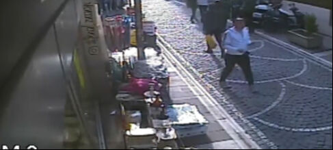 Haram yemedi, bulduğu altını böyle teslim etti! Amasya'da polisten örnek davranış - 1. Resim