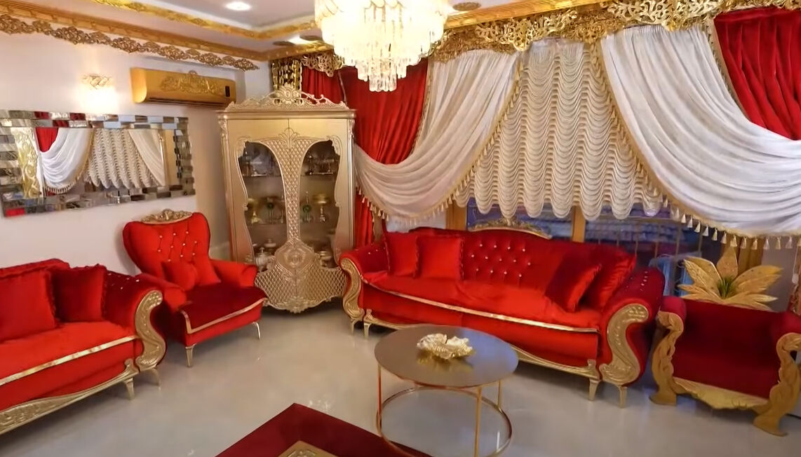 Kobra Murat evinin kapılarını açtı! Şaşaalı ve altın varaklı lüks konakta yok yok... - 6. Resim