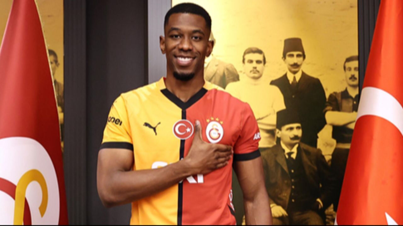 1 ayı aşkın süredir forma yüzü görmüyor! Yeni transfer Carlos Cuesta gözden düştü - 1. Resim