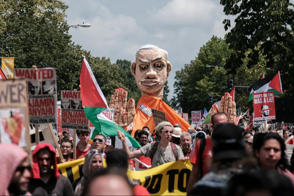 Bebek katili Netanyahu ABD'de protesto edildi! Blair House önünde Gazze sloganları yükseliyor Bebek katili Netanyahu ABD'de protesto edildi! Blair House önünde Gazze sloganları yükseliyor - 1. Resim