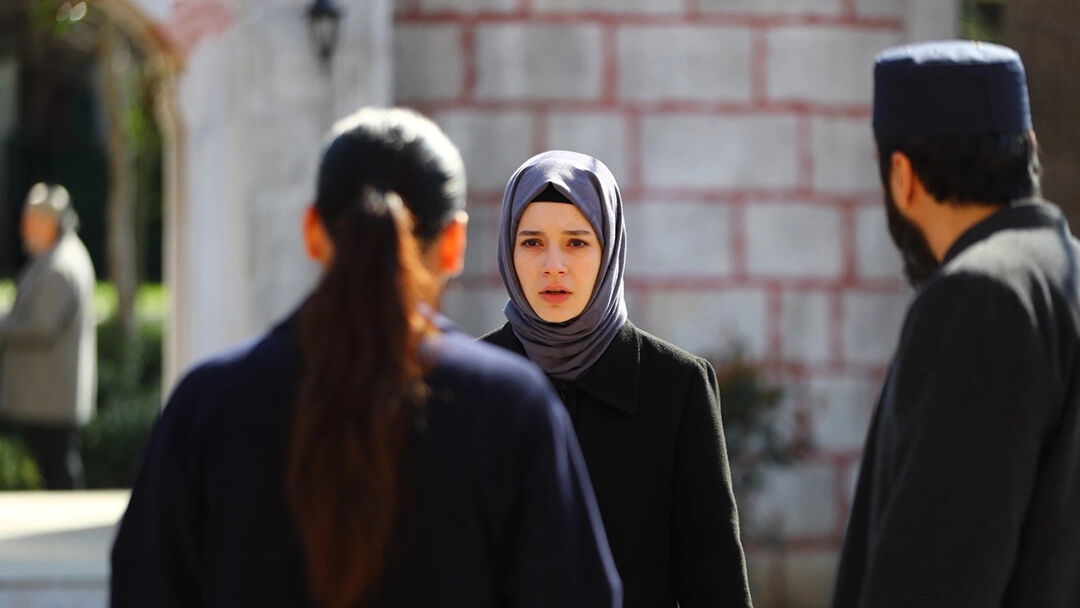 Kızıl Goncalar yeni bölüm ne zaman, Kızıl Goncalar neden yok? 7 Nisan Pazartesi akşamı yayınlanması bekleniyordu! Kızıl Goncalar neden yok, yeni bölüm ne zaman? 7 Nisan Pazartesi akşamı yayınlanması bekleniyordu! - 3. Resim