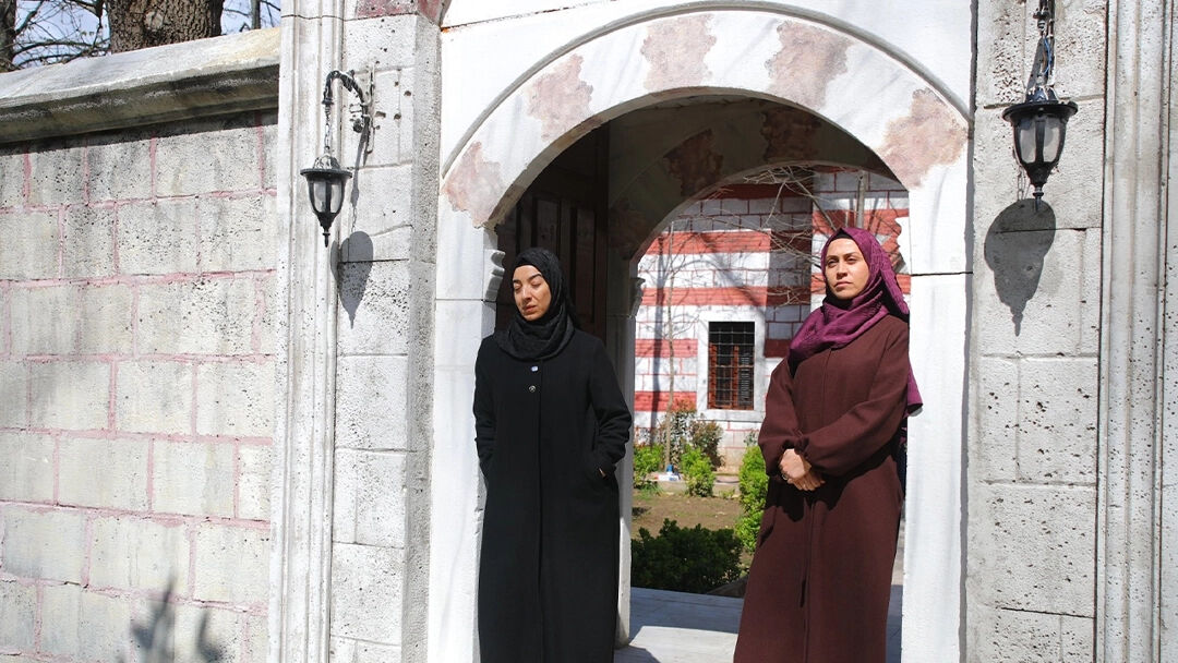 Kızıl Goncalar yeni bölüm ne zaman, Kızıl Goncalar neden yok? 7 Nisan Pazartesi akşamı yayınlanması bekleniyordu! Kızıl Goncalar neden yok, yeni bölüm ne zaman? 7 Nisan Pazartesi akşamı yayınlanması bekleniyordu! - 2. Resim