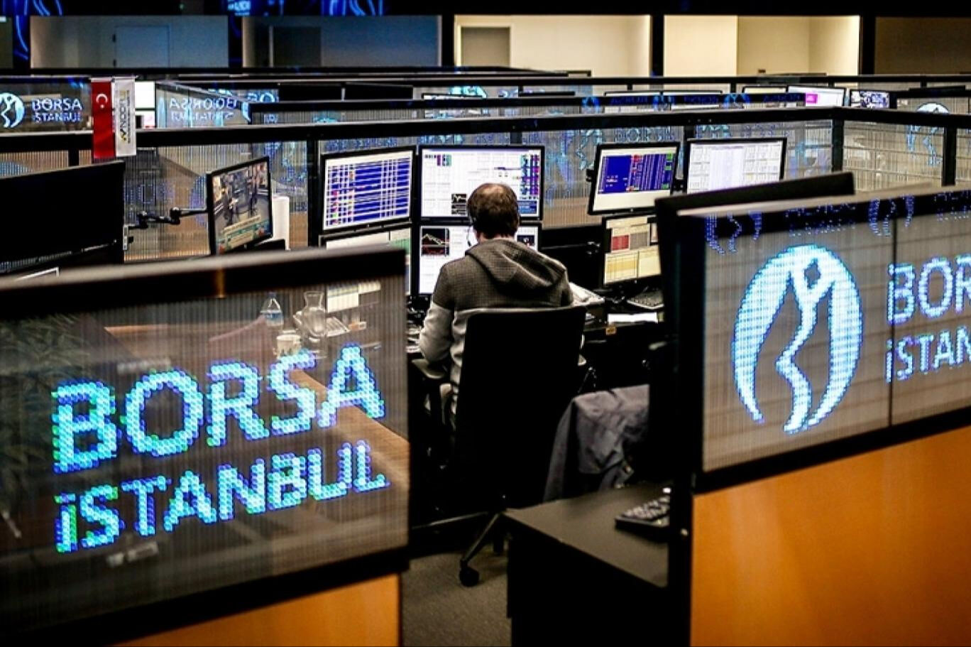 Küresel dalga, iç piyasayı da etkiliyor! BİST 100 haftaya düşüşle başladı Küresel dalga, iç piyasayı da etkiliyor! BİST 100 haftaya düşüşle başladı - 2. Resim