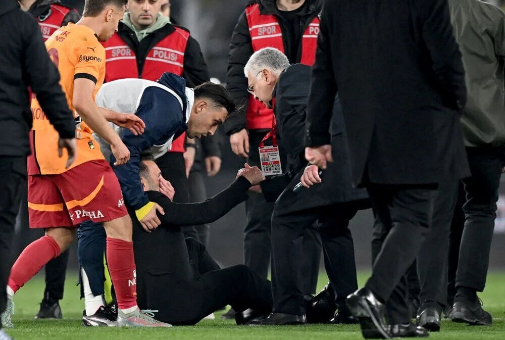 Okan Buruk, Jose Mourinho'nun burun sıkma olayının perde arkasını ilk kez anlattı! Okan Buruk, Jose Mourinho'nun burun sıkma olayının perde arkasını ilk kez anlattı! - 7. Resim