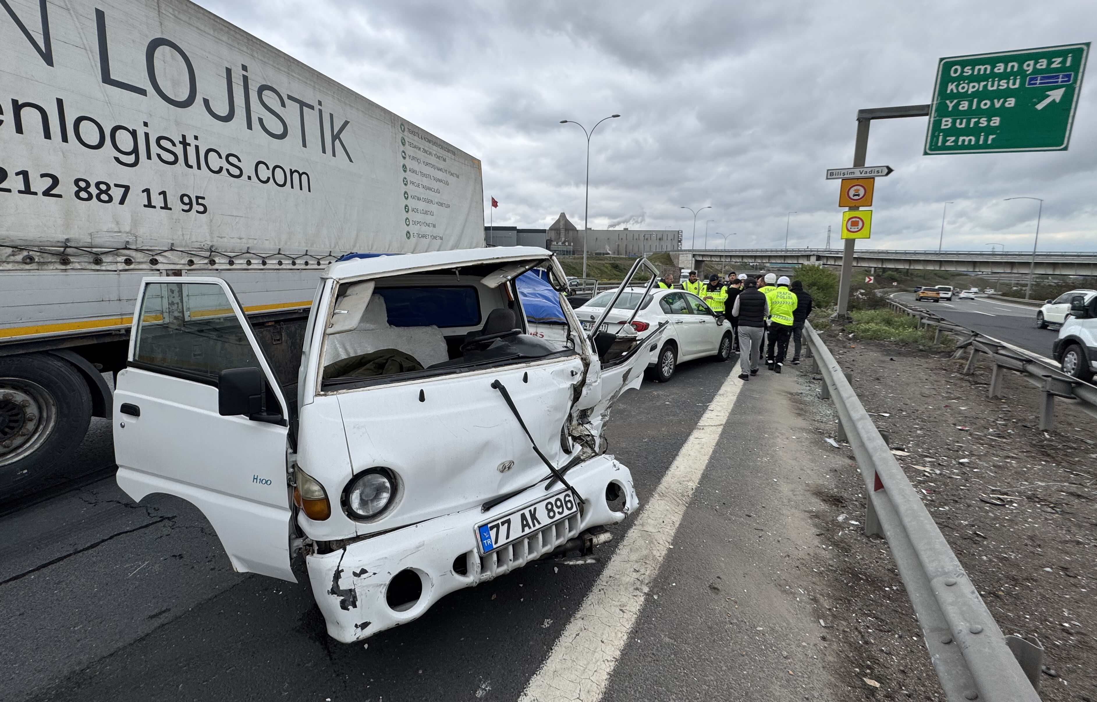 Anadolu Otoyolu'nda zincirleme kaza! Ankara istikameti ulaşıma kapandı - 2. Resim