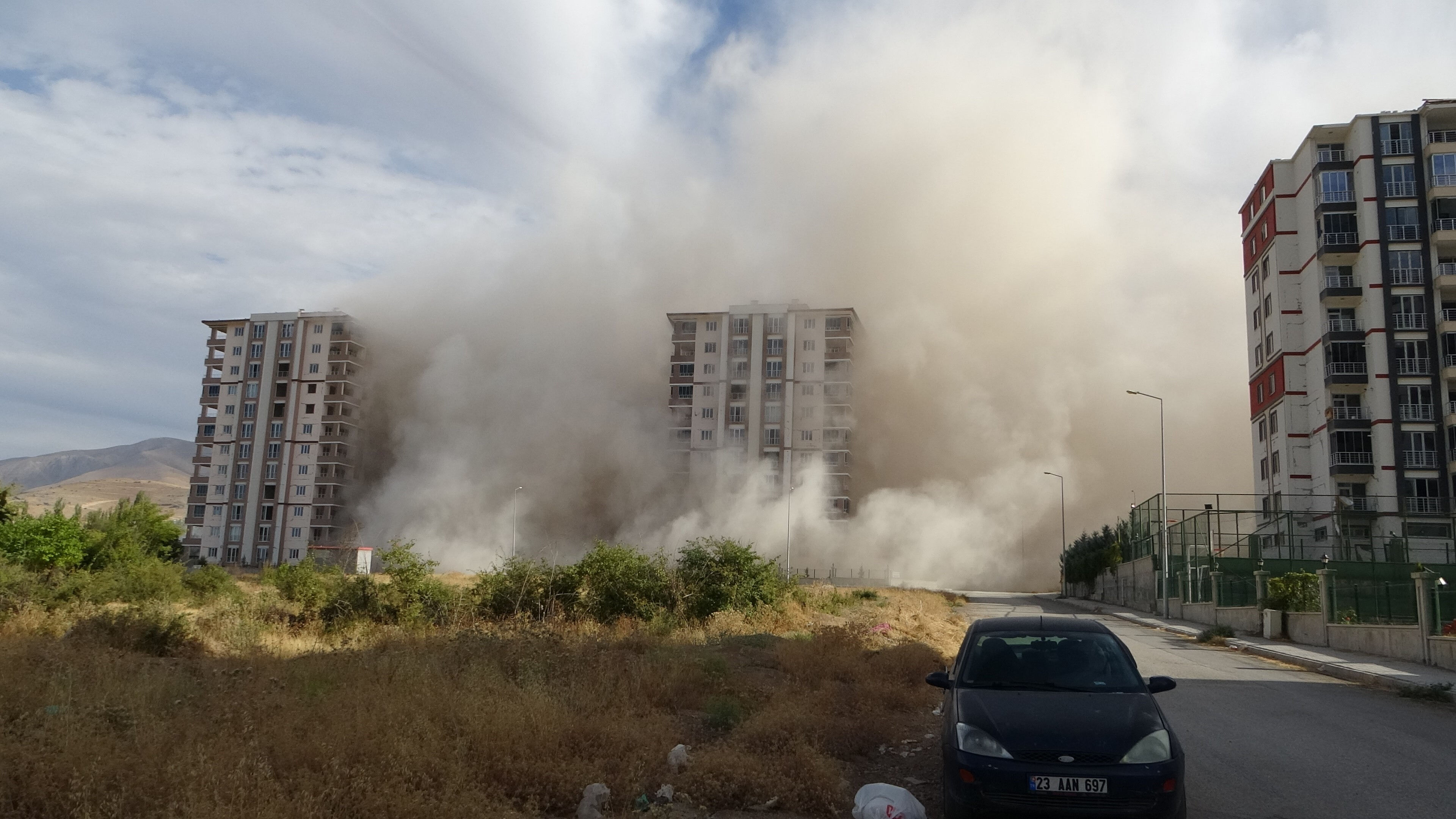 Bir il deprem sonrası alarm verdi: Tehlike seviyelerine ulaştı - 1. Resim