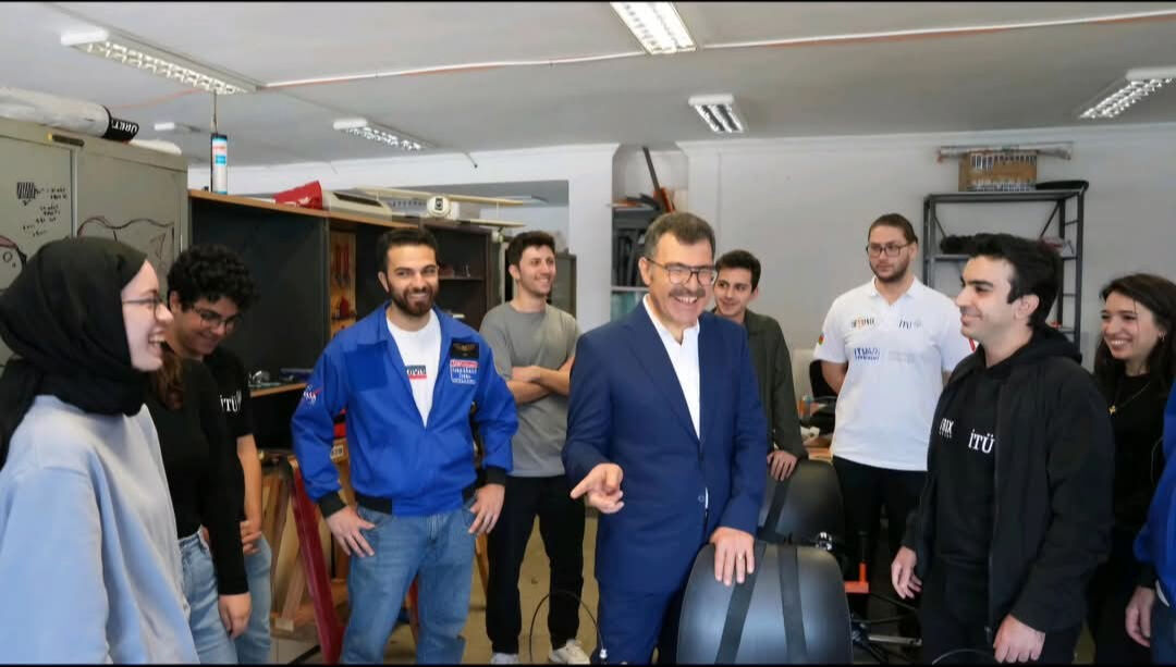 NASA'da Türkiye'yi temsil edecekler! Ekibin içinde dikkat çeken isim de var NASA'da Türkiye'yi temsil edecekler! Ekibin içinde bu isim de var - 1. Resim