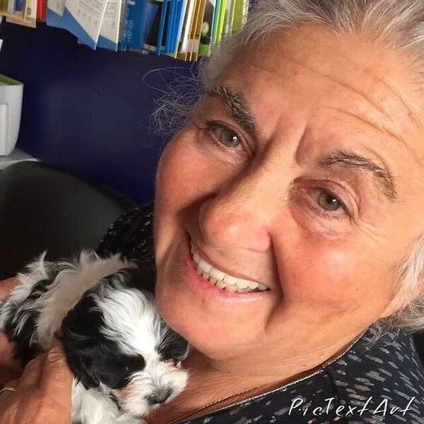 Yeşilçam oyuncusu Oya Akkartal'ın son hali ortaya çıktı! Değişimiyle şaşırttı: Bir bakan bir daha baktı Yeşilçam oyuncusu Oya Akkartal son hali ortaya çıktı! Değişimiyle şaşırttı: Bir bakan bir daha baktı - 2. Resim