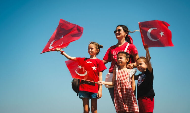 23 Nisan özel sektöre tatil mi? 2025 resmi tatil tarihleri gündemde - 1. Resim