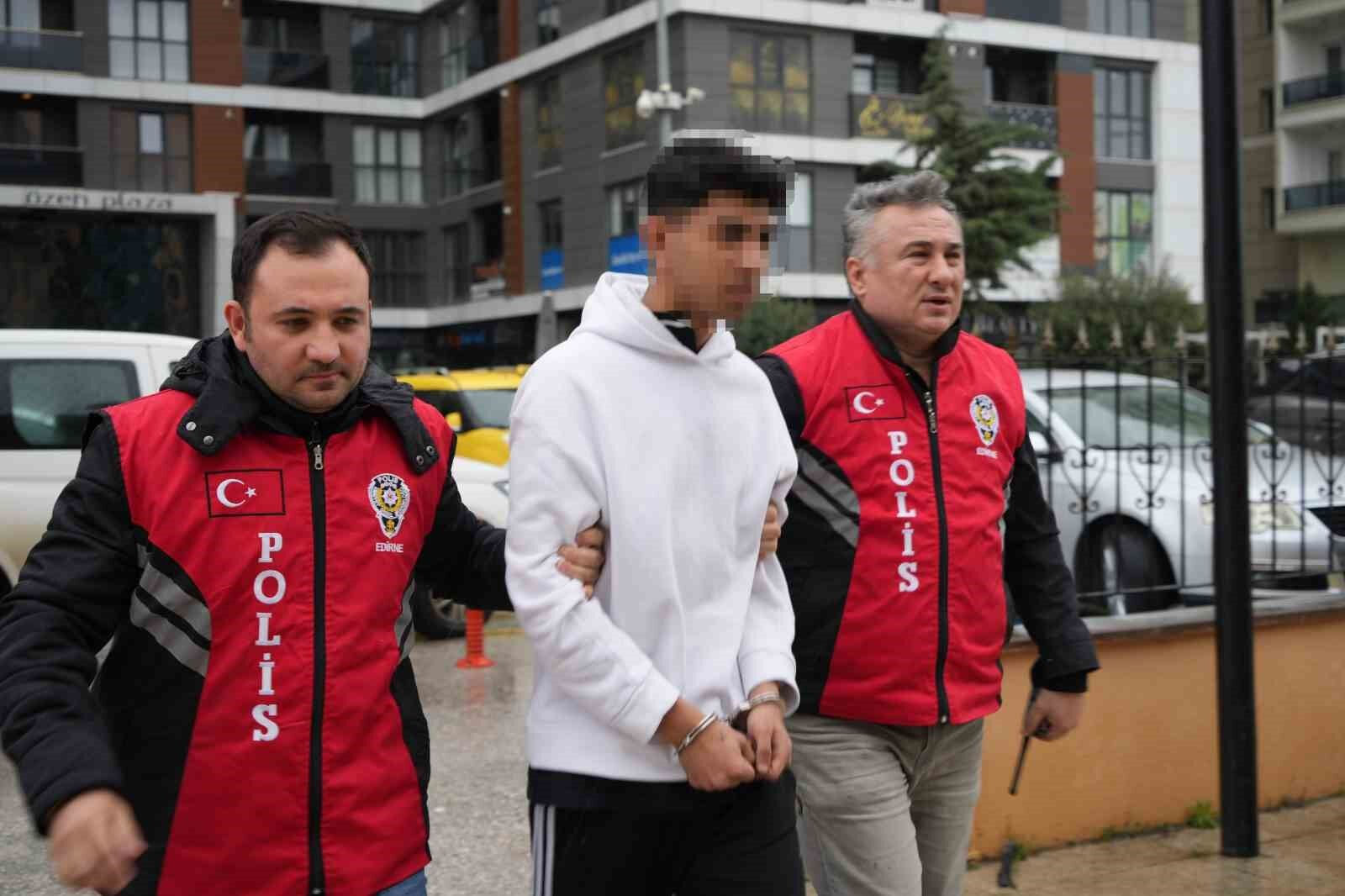 Gülden Coni cinayetinde kahreden detaylar! Cinayetin sebebi Netflix dizisi mi? Gülden Coni cinayetinde kahreden detaylar! Cinayetin sebebi Netflix dizisi mi? - 2. Resim