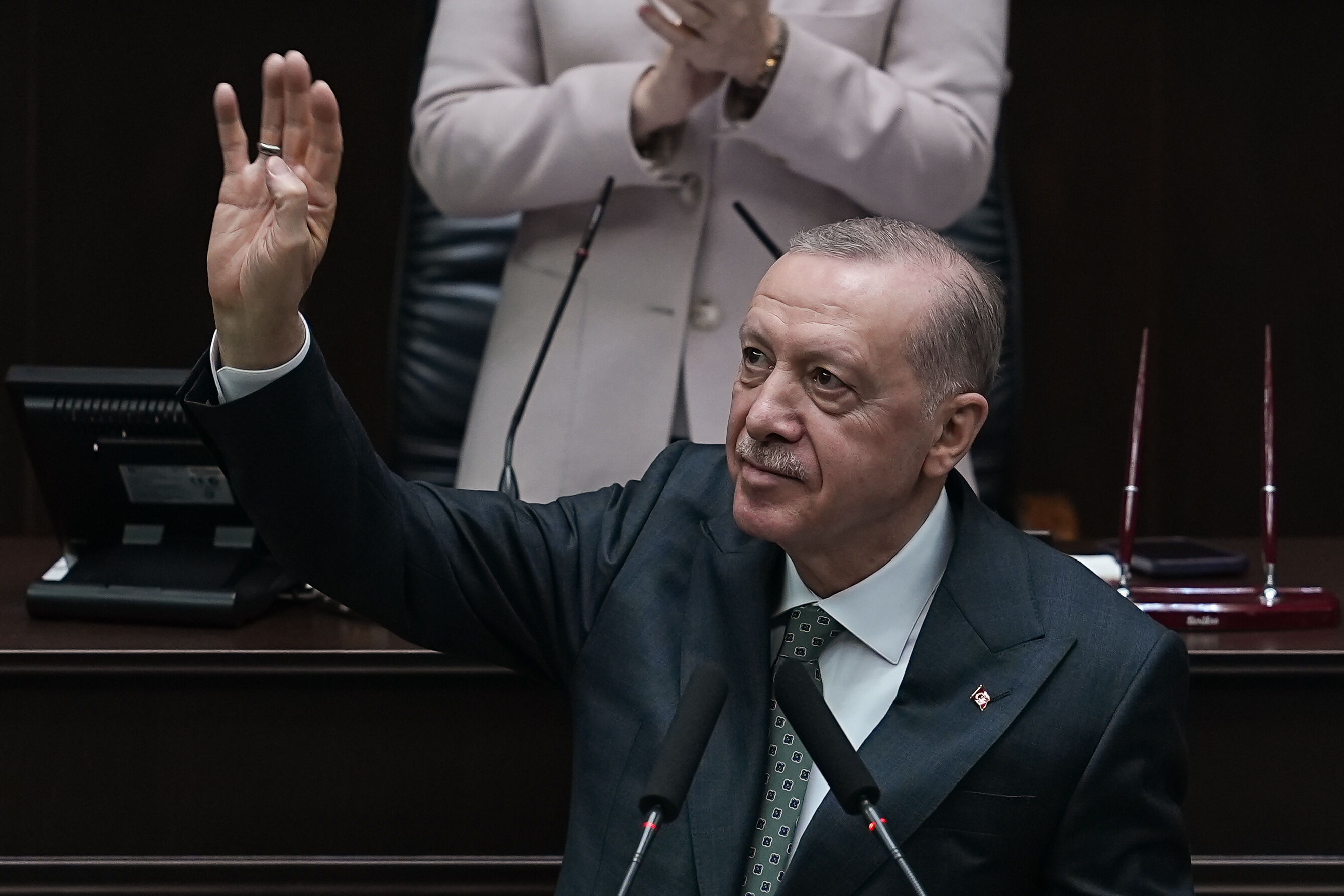 Küresel kasırga geliyor! Erdoğan'dan iş dünyası ve vatandaşlara kritik mesaj Küresel kasırga geliyor! Cumhurbaşkanı Erdoğan'dan iş dünyası ve vatandaşlara kritik mesaj - 1. Resim
