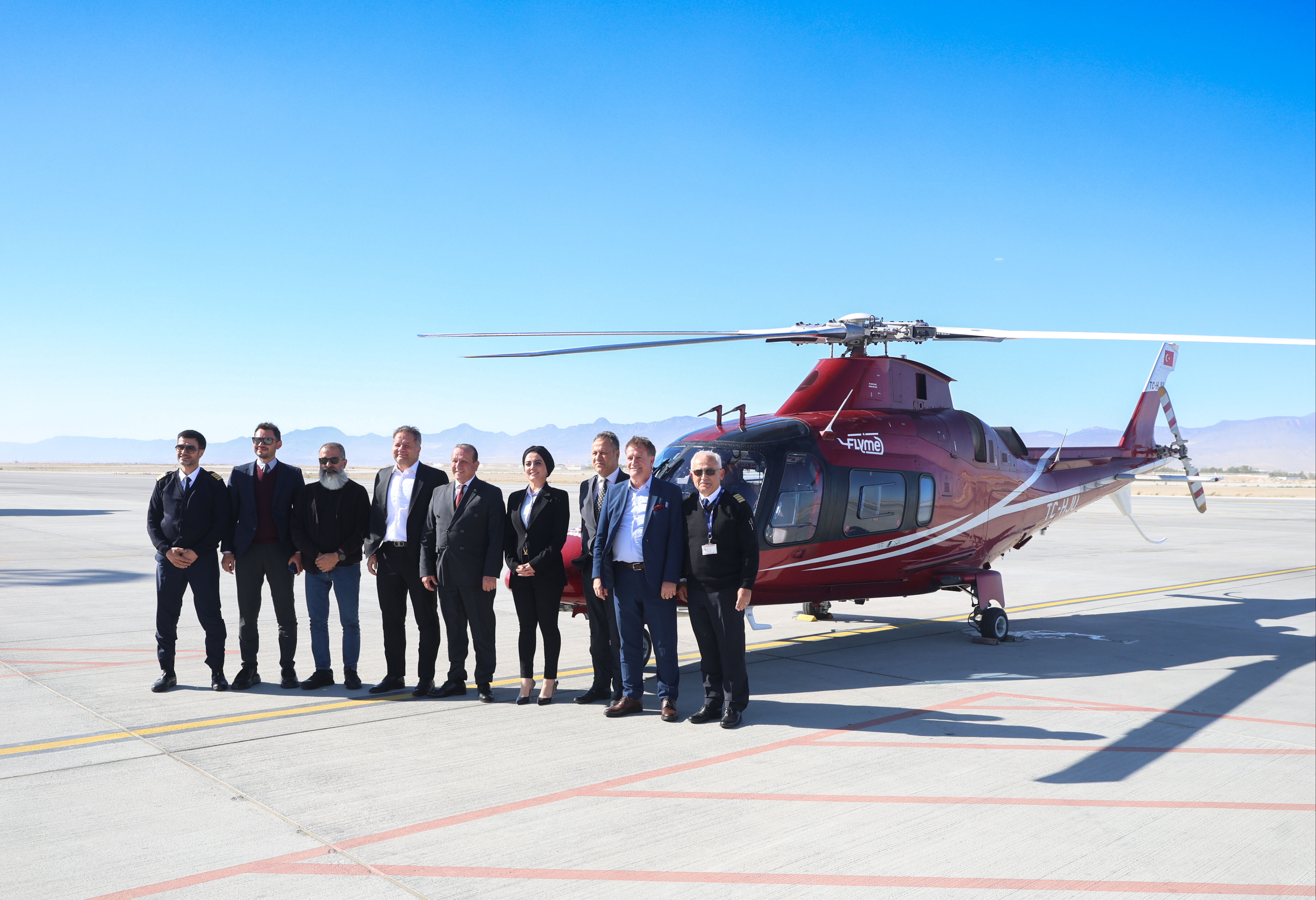 'Taksi helikopter' dönemi başladı! İlk sefer Türkiye'den yapıldı 'Taksi helikopter' dönemi başladı! İlk sefer Türkiye'den yapıldı - 1. Resim