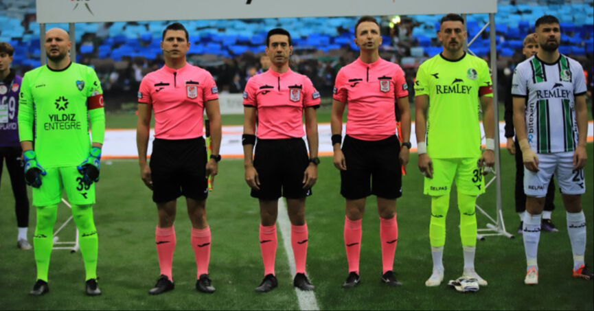 Adanaspor - Kocaelispor maçı hakemi Burak Pakkan kimdir, istatistikleri nasıl? - 3. Resim