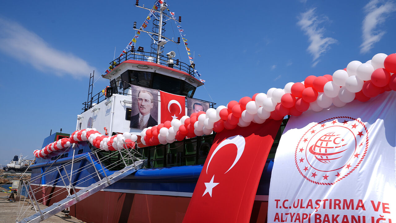 Bakan Uraloğlu, Tarama Gemisi Hizmete Alma ve İlk Blok Kaynak Töreni'nde konuştu Bakan Uraloğlu, Tarama Gemisi Hizmete Alma ve İlk Blok Kaynak Töreni'nde konuştu - 2. Resim