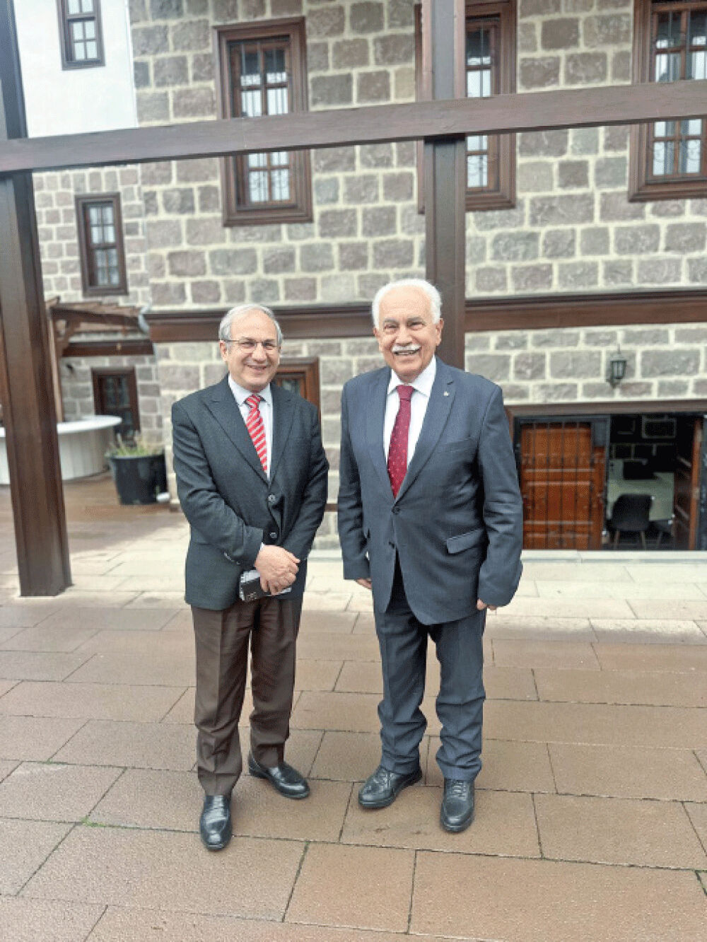 Doğu Perinçek: "Ortada suç varsa devlet affetmez" - 1. Resim