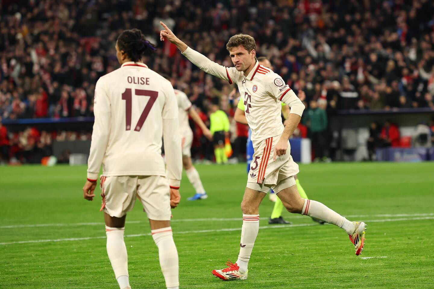 Dusan Tadic'in yerine yıldız 10 numara geliyor! Thomas Müller'e sözleşme teklif edildi - 3. Resim