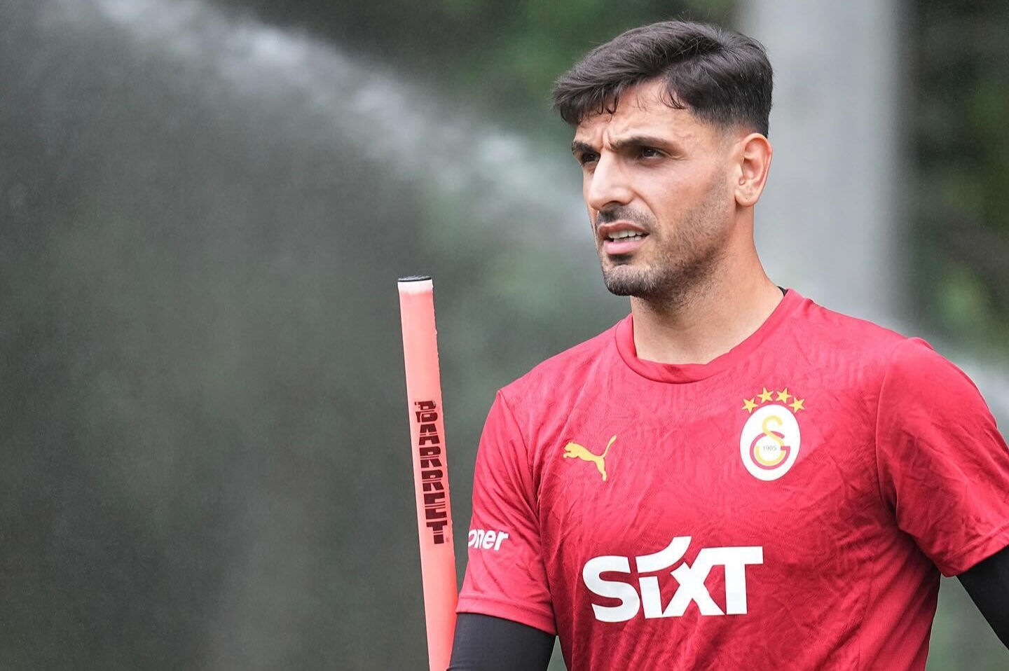 Galatasaray kalecisi Günay Güvenç'e Fair Play ödülü! Galatasaray kalecisi Günay Güvenç'e Fair Play ödülü! - 2. Resim