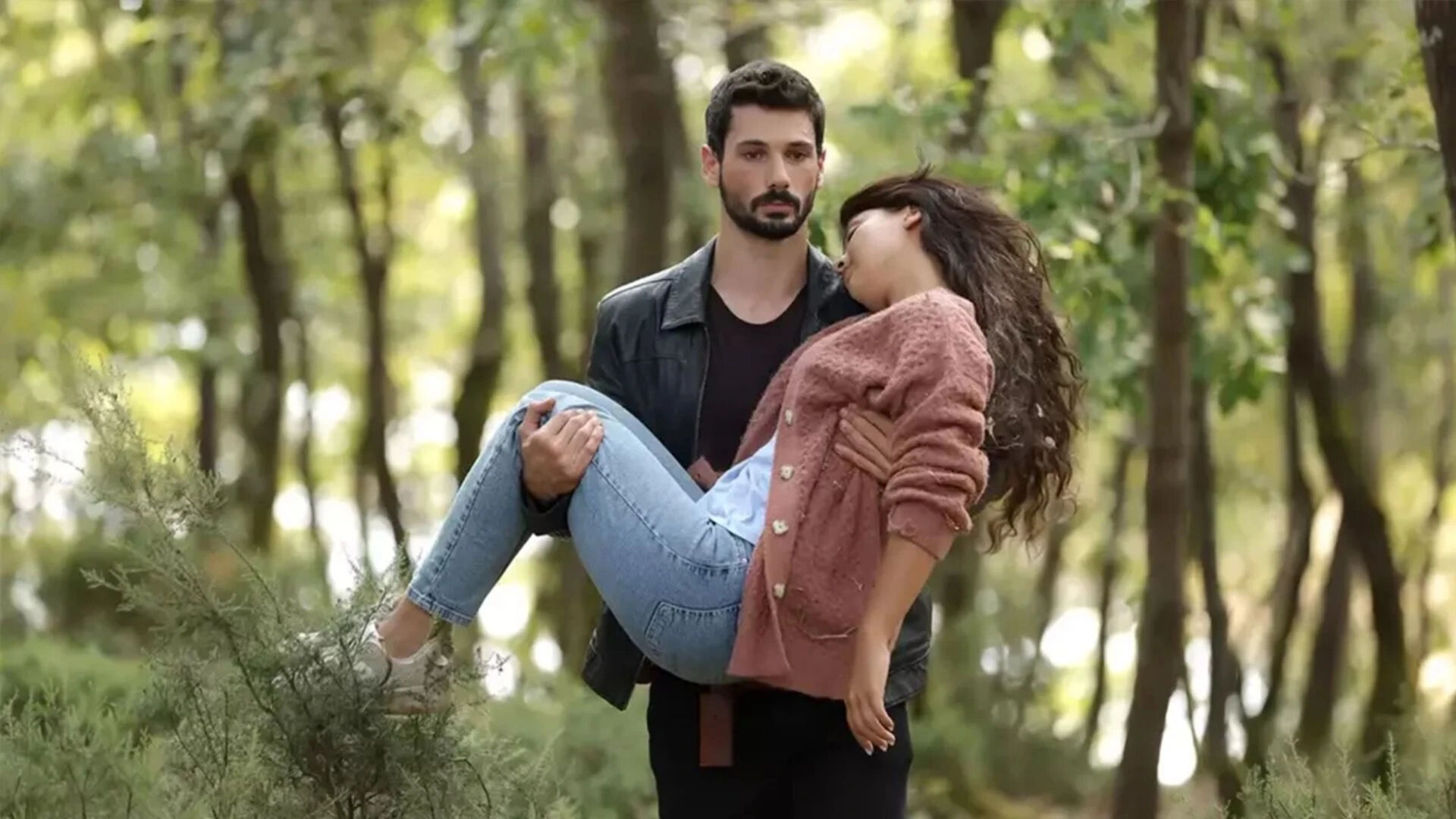 Hudutsuz Sevda nerede çekiliyor? Hudutsuz Sevda çekim yeri ve oyuncu kadrosu Hudutsuz Sevda nerede çekiliyor? Hudutsuz Sevda çekim yeri ve oyuncu kadrosu - 3. Resim