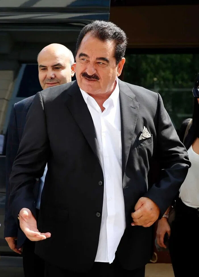 İzzet Yıldızhan’dan bomba İbrahim Tatlıses iddiası: "Normal değil" diyerek açıkladı - 3. Resim