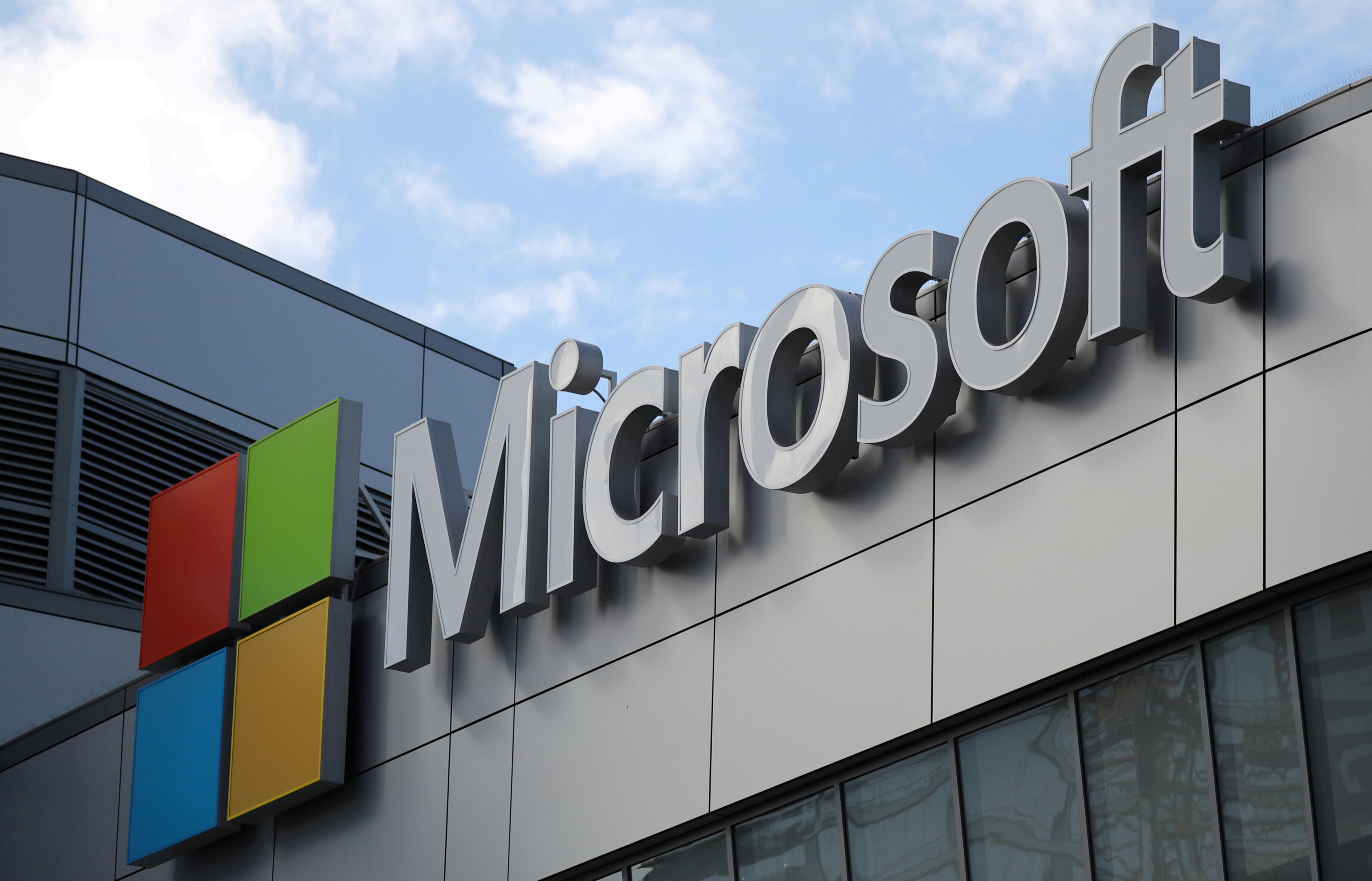 Microsoft'ta yeni işten çıkarma dalgası! Orta düzey yöneticiler hedefte - 2. Resim