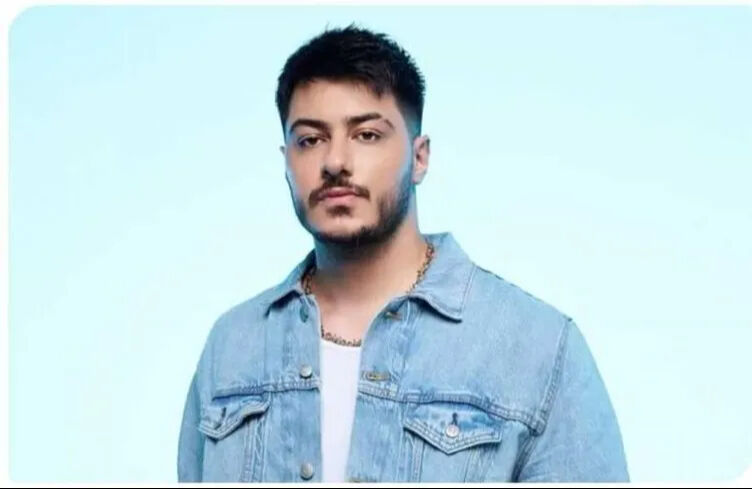 Şarkıcı Semicenk mahkemelik oldu! Müslüm Gürses detayı dikkat çekti: Davada yeni gelişme - 1. Resim