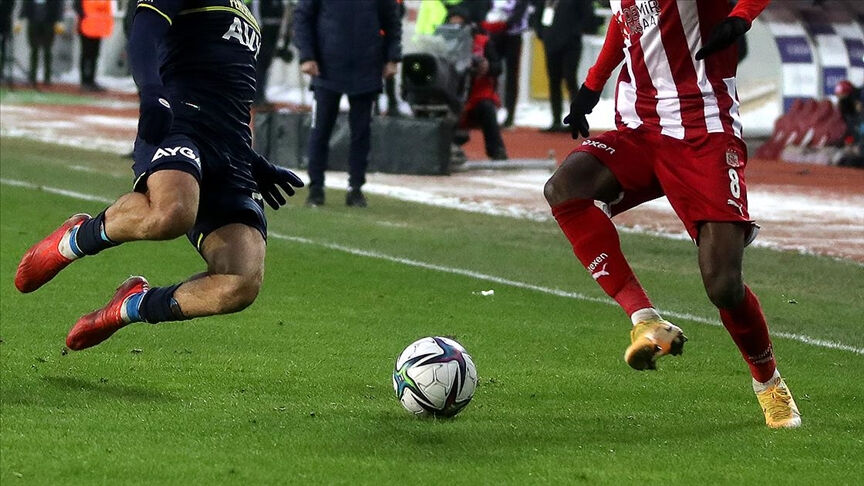 Sivasspor Fenerbahçe maçı biletleri satışa çıktı mı? Bilet fiyatları belli oldu - 1. Resim