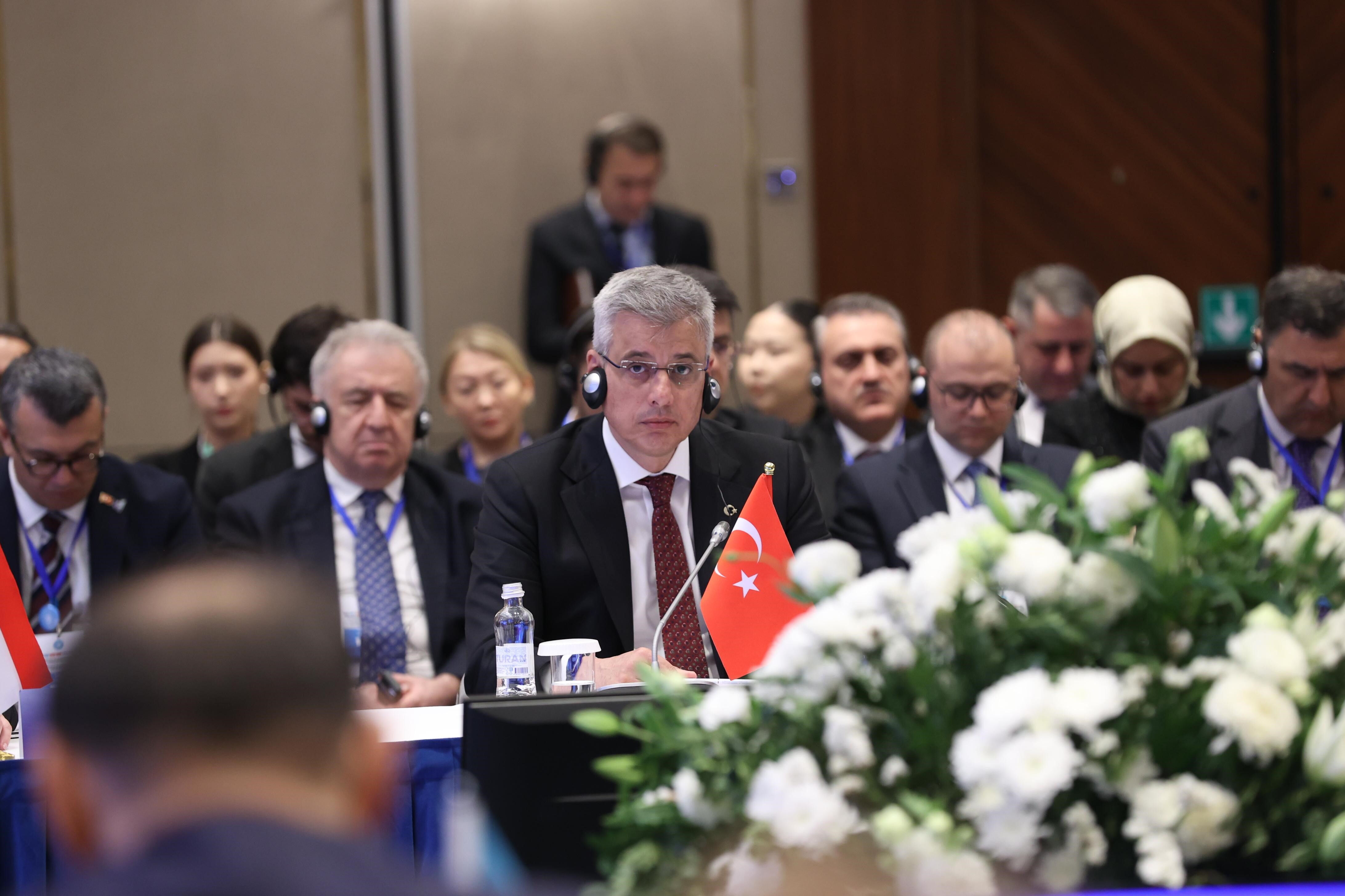 Türkiye, rehber ülke oldu! Türk dünyasında “sağlıklı” güç birliği Türkiye, rehber ülke oldu! Türk dünyasında “sağlıklı” güç birliği - 1. Resim
