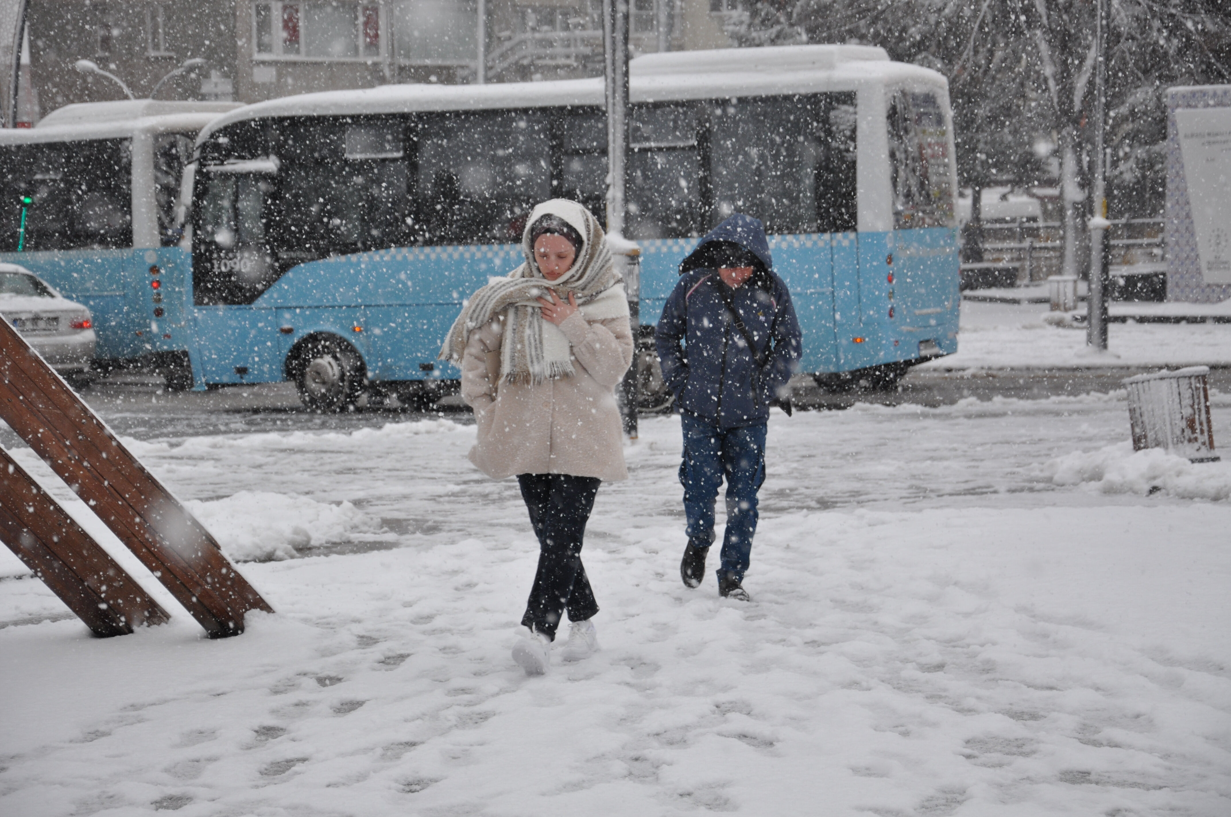 İstanbul'da nisan ayında kar s&uuml;rprizi! İşte yurttan beyaz manzaralar - 13. Resim